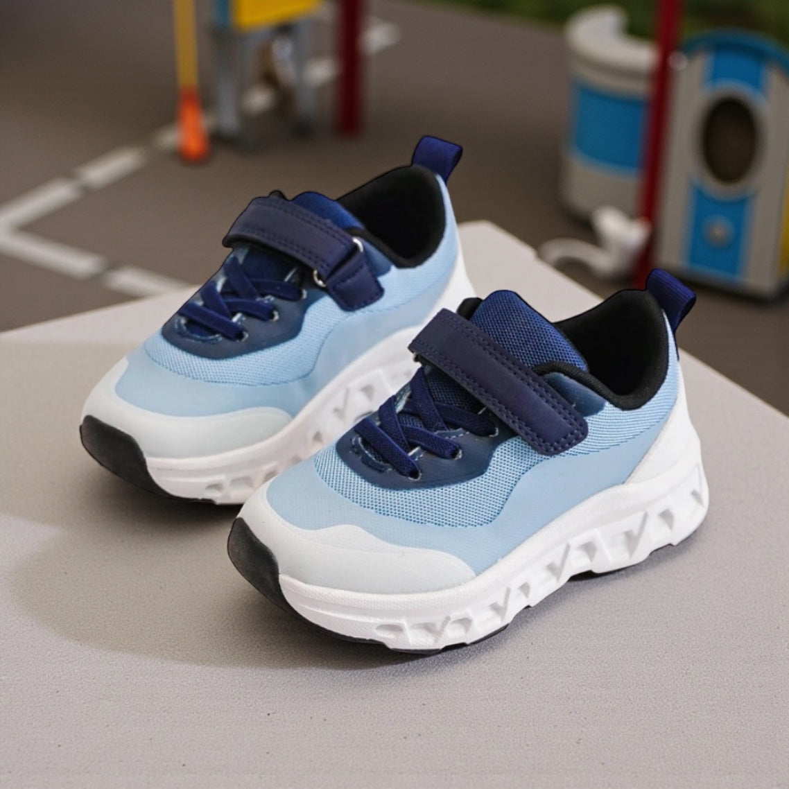 Baskets Garçon Bleu Marine & Ciel – Confort et Style (Pointure 25 à 30)